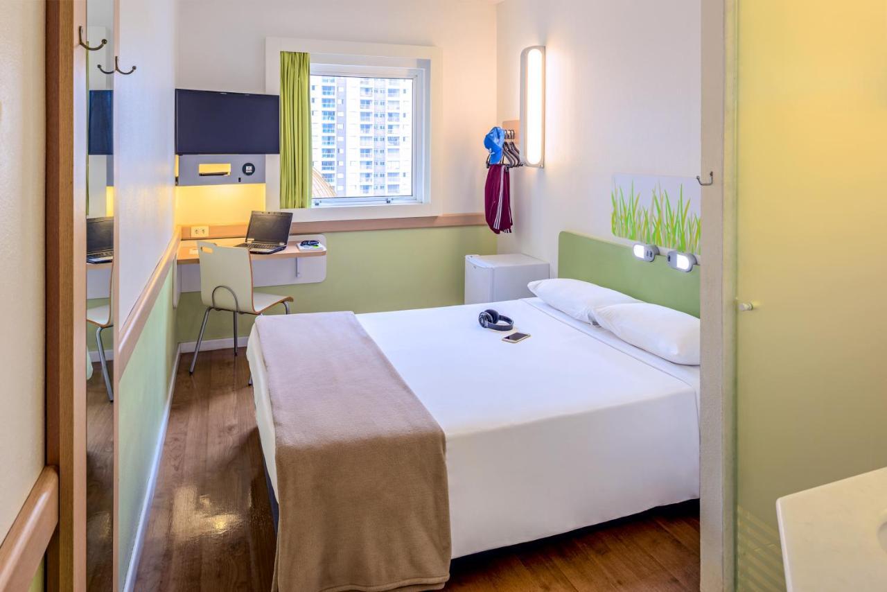 Ibis Budget Belo Horizonte Minascentro Exteriör bild