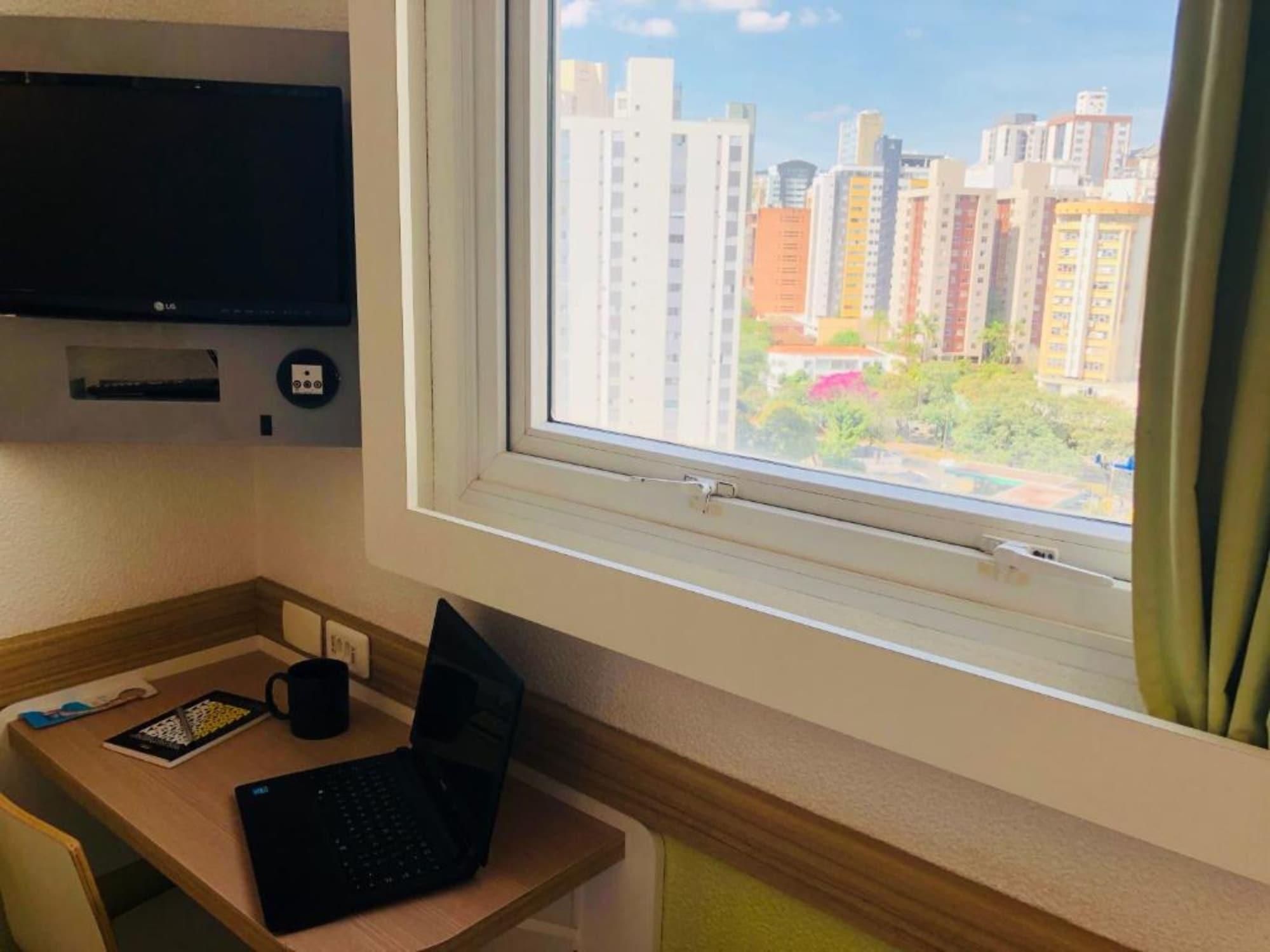 Ibis Budget Belo Horizonte Minascentro Exteriör bild